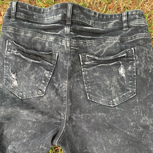 LOVE AND LEGEND SIZE 14 JEAN NWOT - Picture 5 of 7